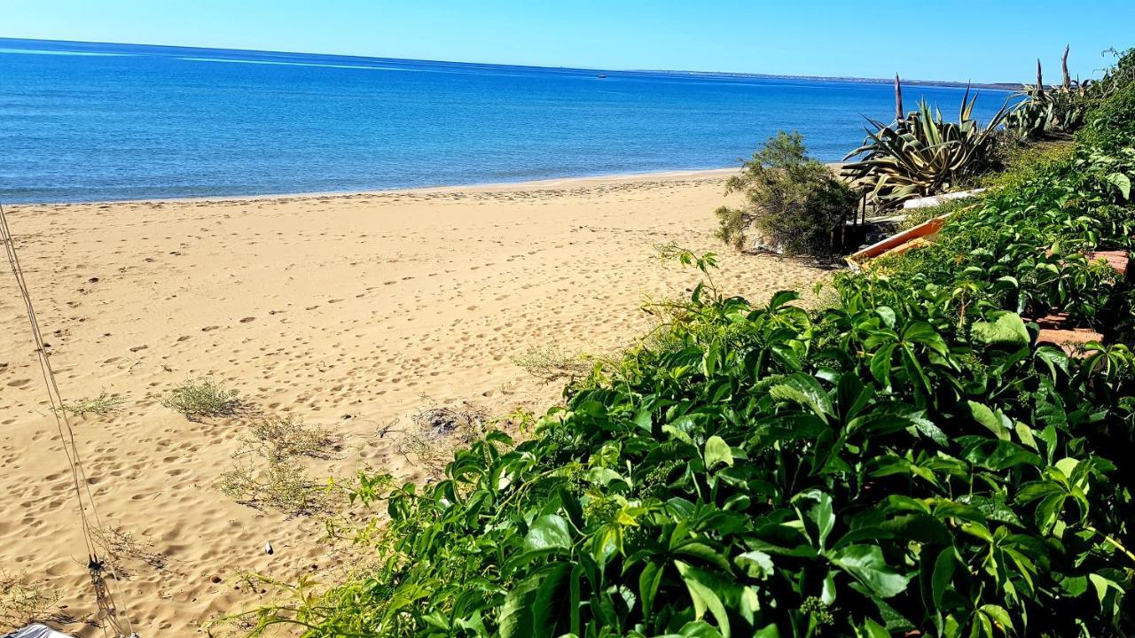 Casa La Conchiglia Sulla Spiaggia Lido di Noto Екстериор снимка