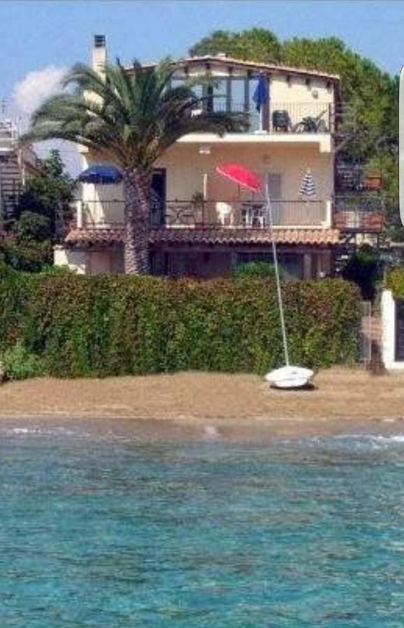 Casa La Conchiglia Sulla Spiaggia Lido di Noto Екстериор снимка